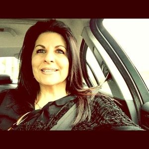 Meet your Posher, Cheryl